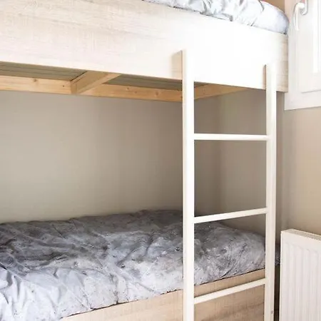 Modern With A Dishwasher, Located In Park De Veluwe *